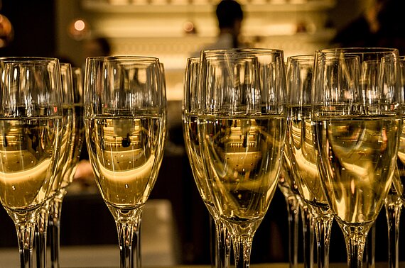Sekt, Champagner, Feiern